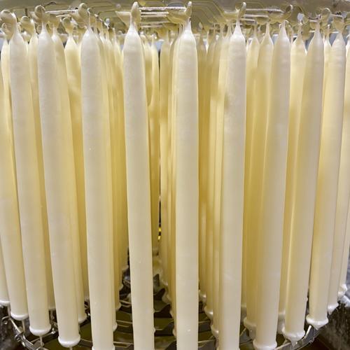 Traditional 25% Beeswax Taper Candles (100)